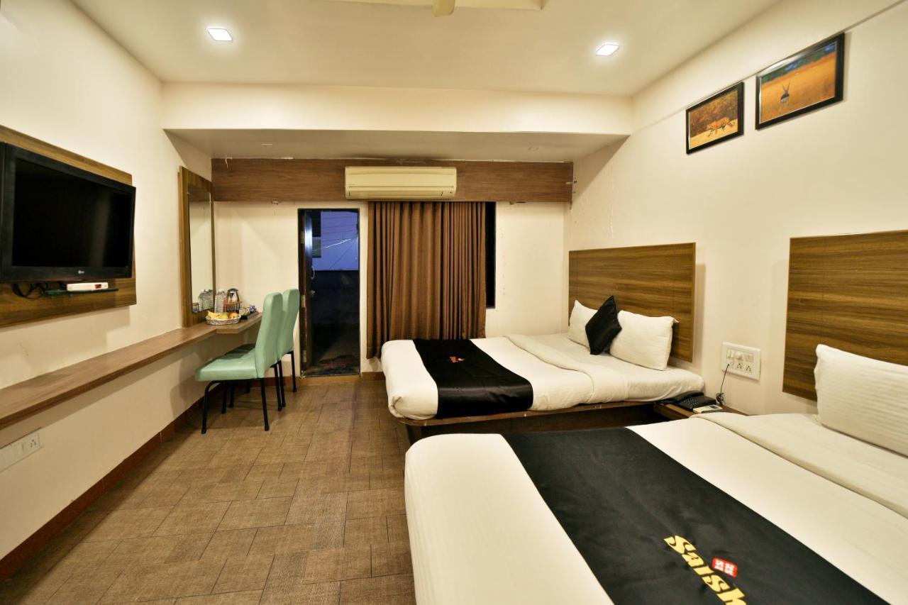 Saish Hotel Shirdi Luaran gambar