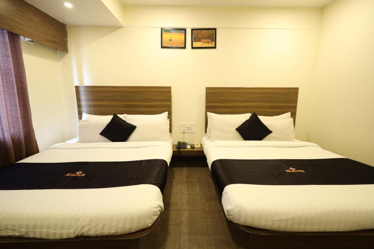 Saish Hotel Shirdi Luaran gambar