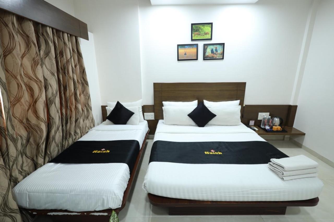 Saish Hotel Shirdi Luaran gambar