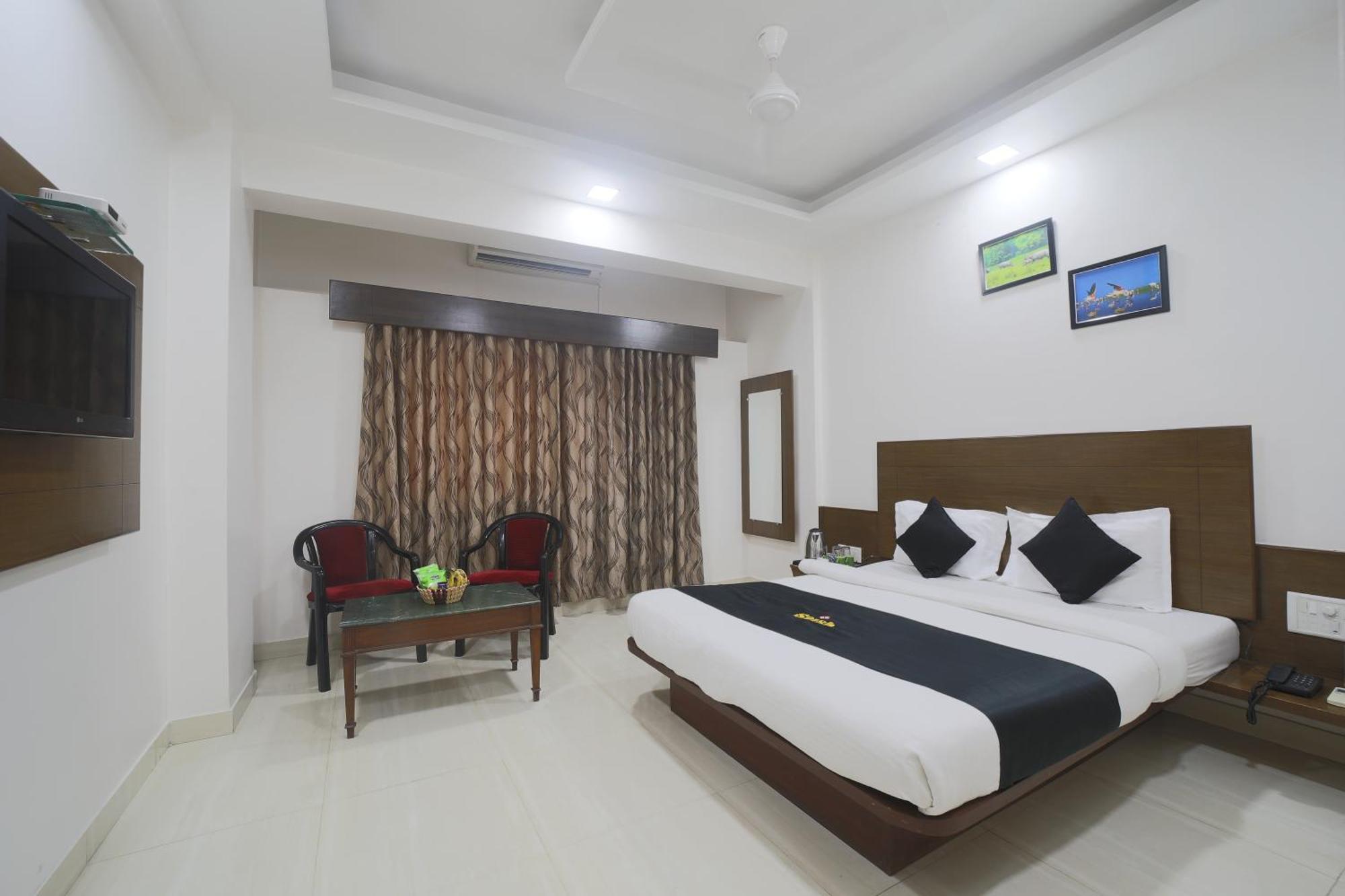 Saish Hotel Shirdi Luaran gambar