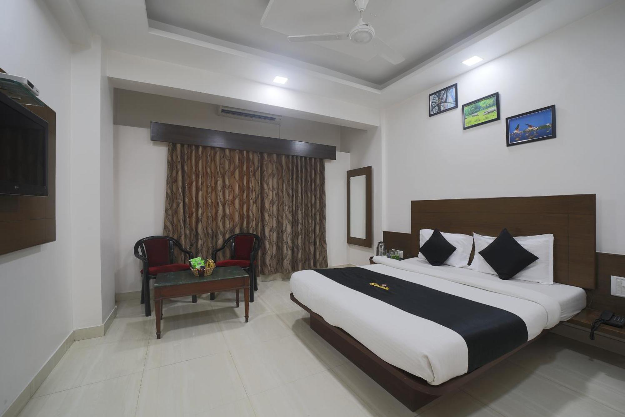Saish Hotel Shirdi Luaran gambar