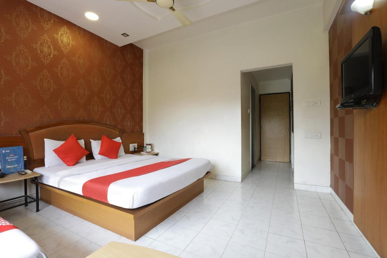 Saish Hotel Shirdi Luaran gambar